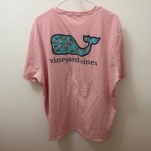 Vineyard Vines Pink Whale Tropical Graphic Tees size 2XL